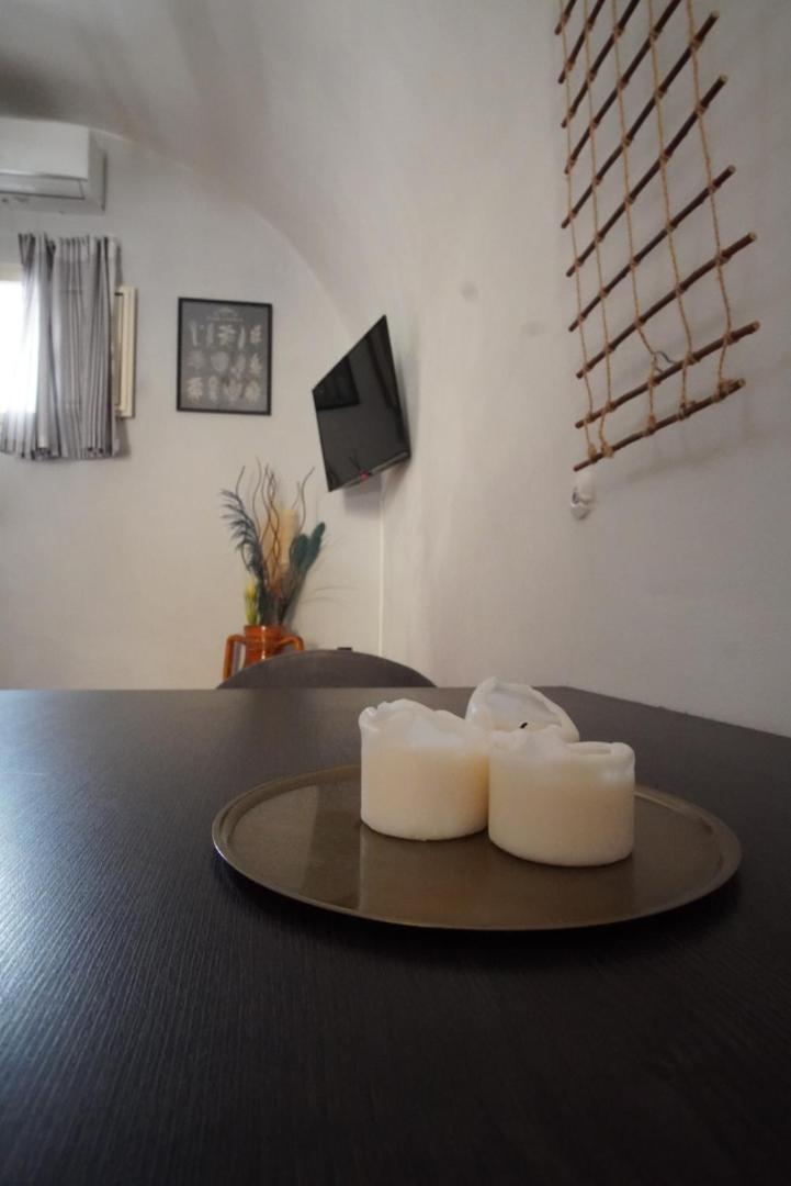 The 'Ferdinando' Refuge Apartment Mesagne Exterior photo